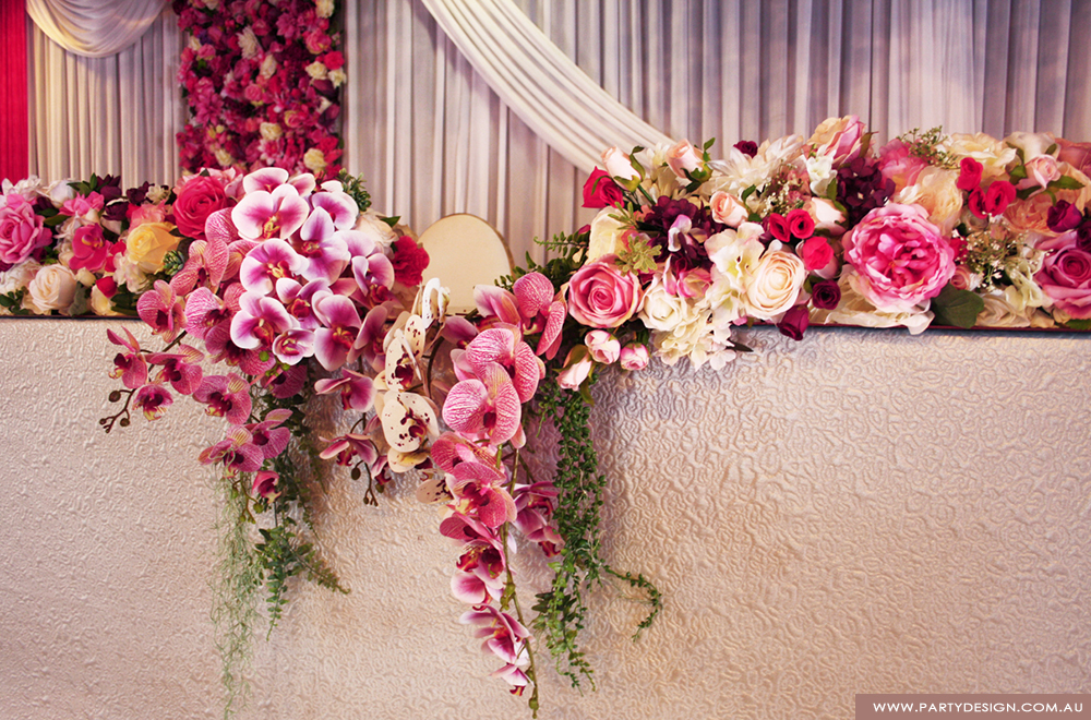 Photo 2.  <b>Bridal Table and Chandelier</b>