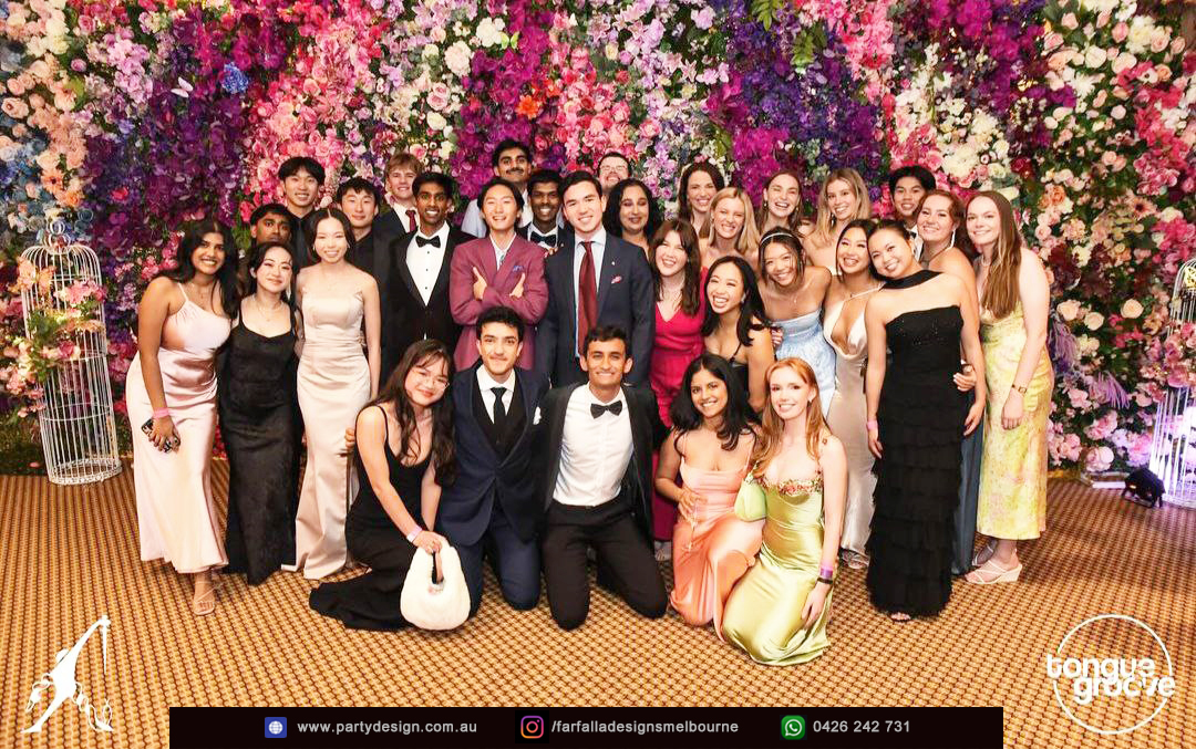 Clustered Flower Wall - Multicolour, Greenery