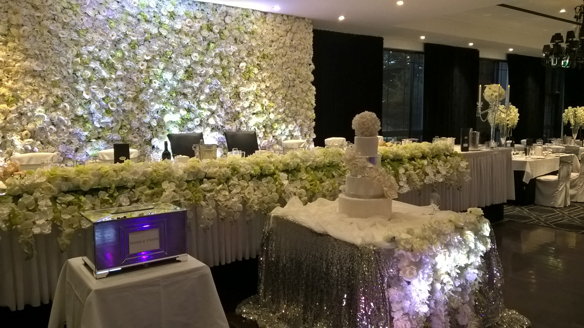 Photo 1. &nbsp;<b>1</b>