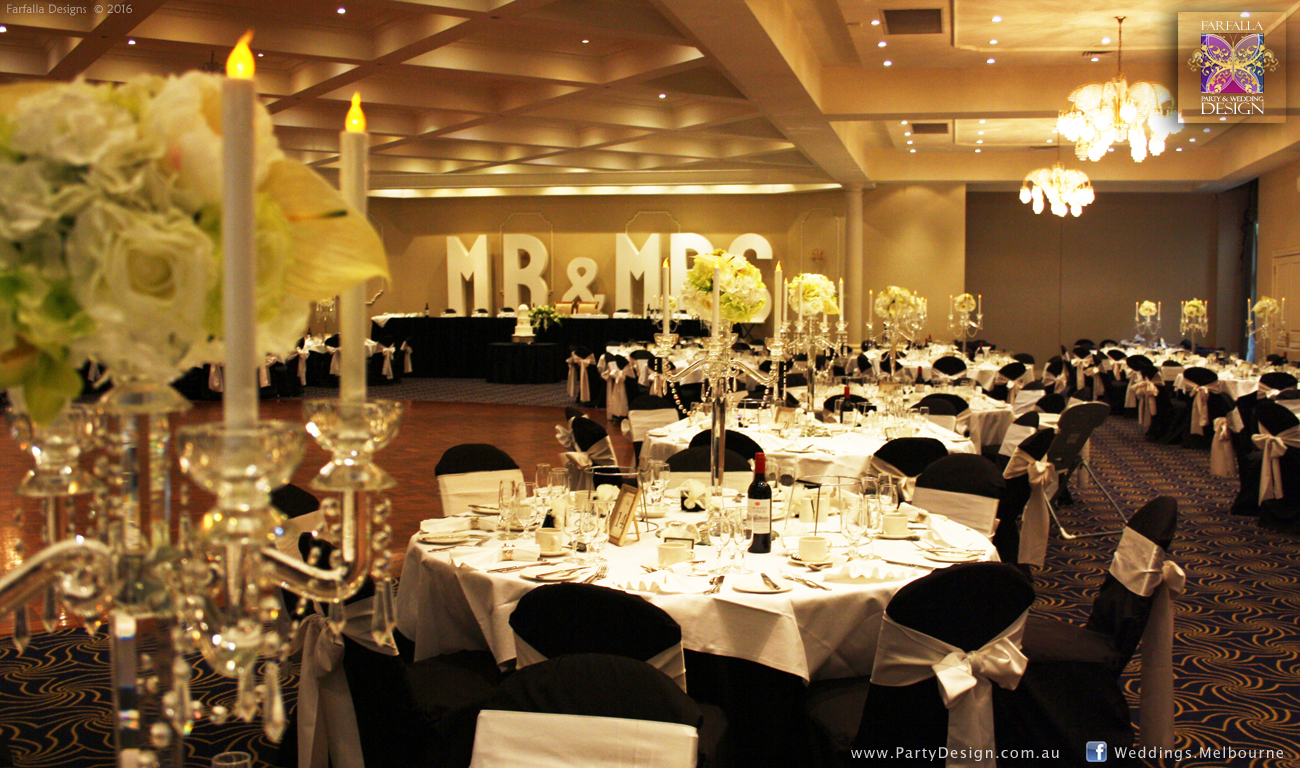 Majestic Centrepiece</b>