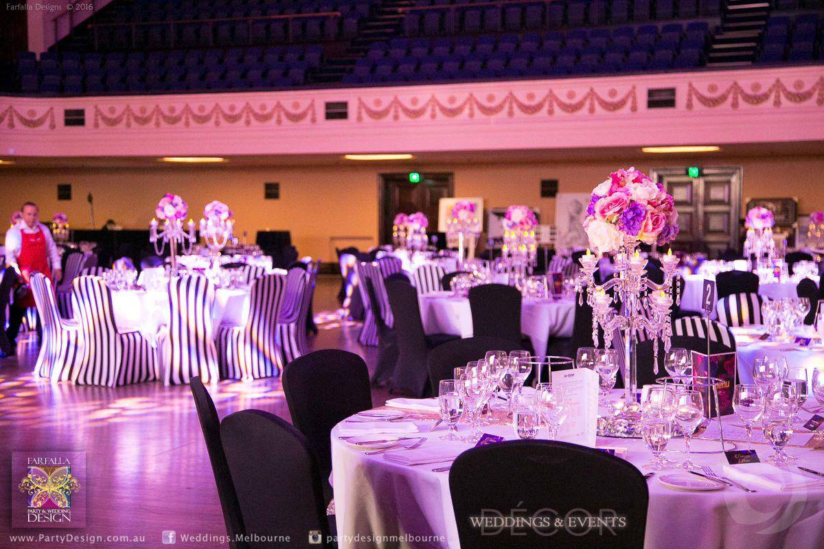 Majestic Centrepiece</b>