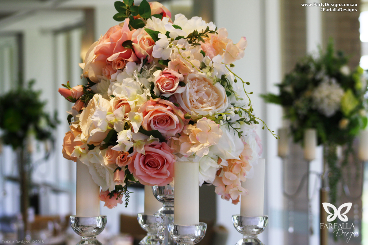 Majestic Centrepiece</b>