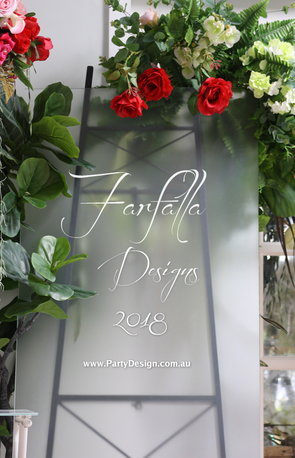 Photo 2.  <b>Mint Glass Easel 1</b>