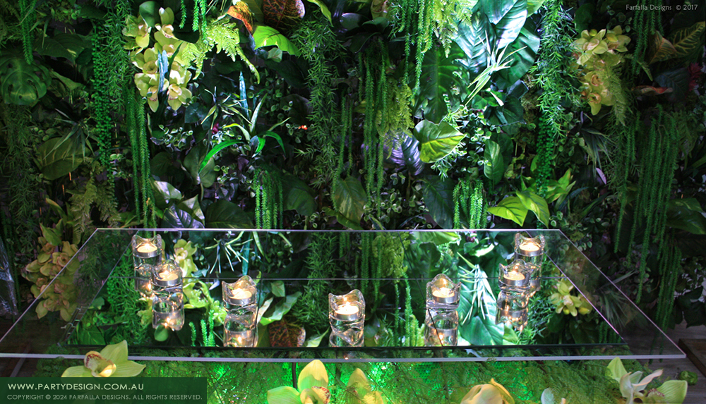 Photo 43.  <b>Greenery Wall</b>