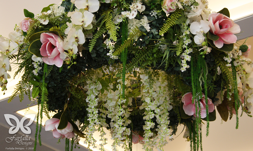 Photo 7.  <b>Leonda By The Yarra: Floral Chandelier</b>