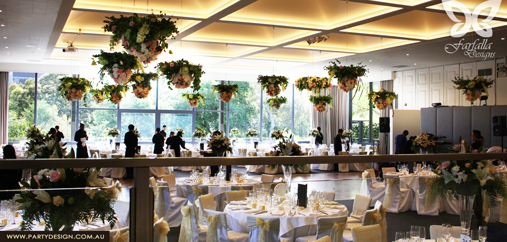 Photo 34.  <b>Leonda By The Yarra: Floral Chandelier</b>