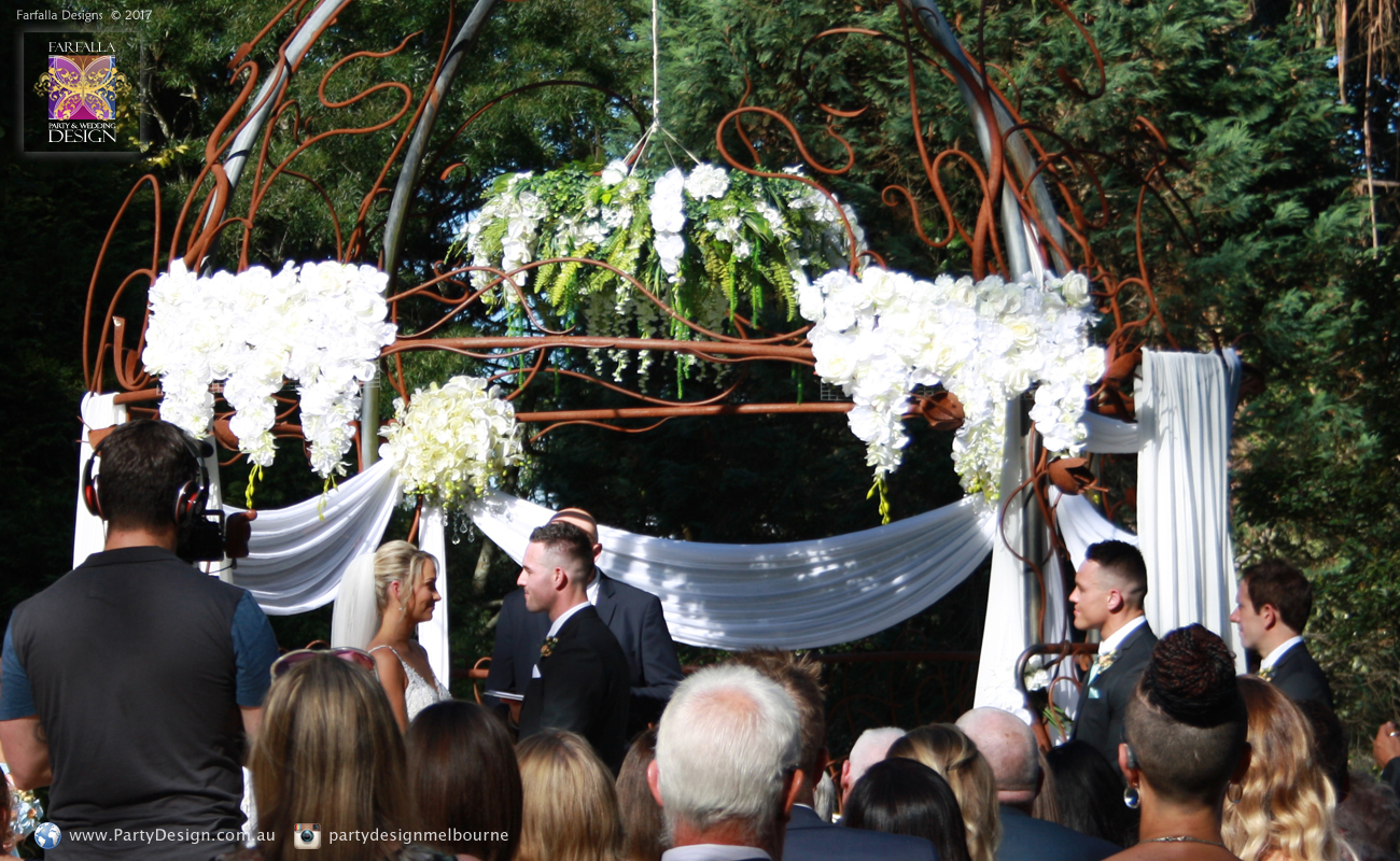 Photo 52.  <b>Outdoor Ceremony Mt Dandenong</b>